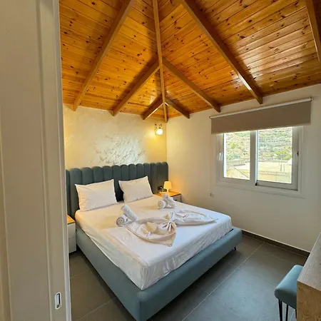 Adem Hillcrest Sarande
