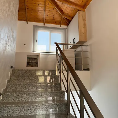 Apartment Adem Hillcrest