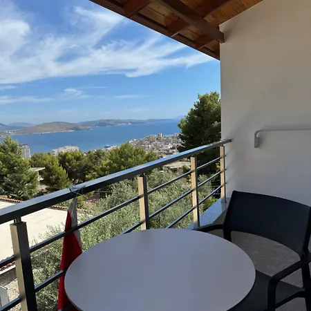 Apartment Adem Hillcrest