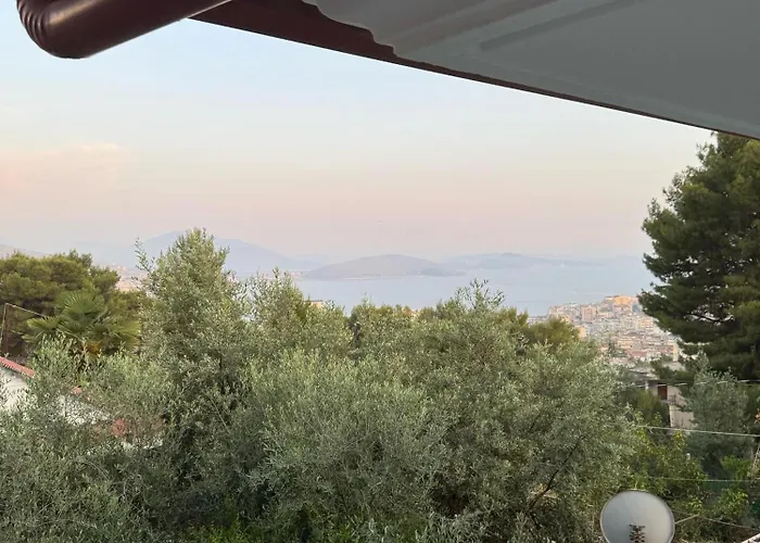 Adem Hillcrest Apartment *