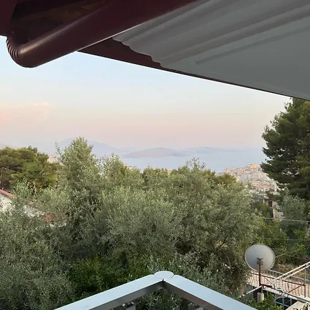 Adem Hillcrest アパート *