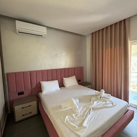 アパート Adem Hillcrest *