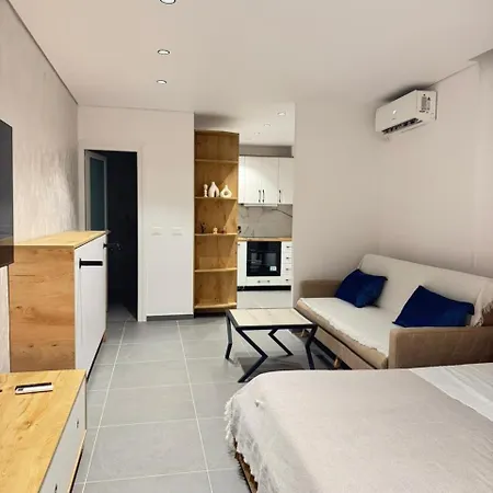 アパート Adem Hillcrest *