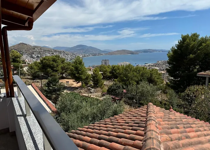 Adem Hillcrest Sarandë