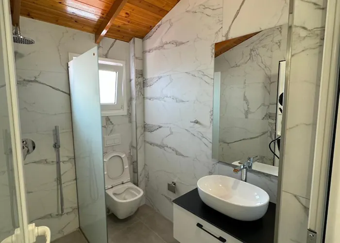 Appartement Adem Hillcrest *