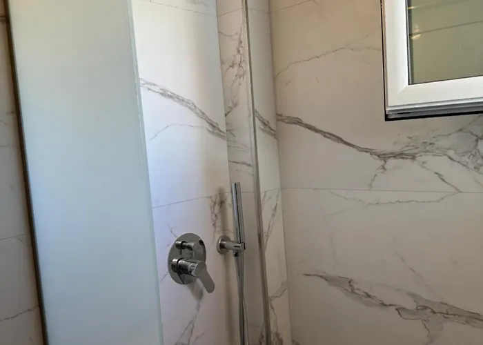 Appartement Adem Hillcrest *